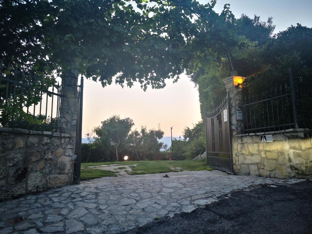 Mary'S Dream Manoppello Exterior foto